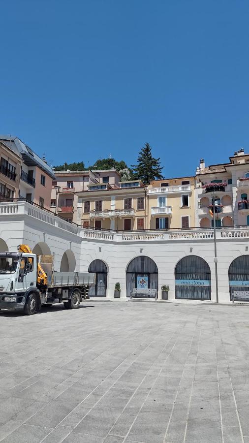 Piccolo Paradiso In Pieno Centro Castel Di Sangro Bagian luar foto