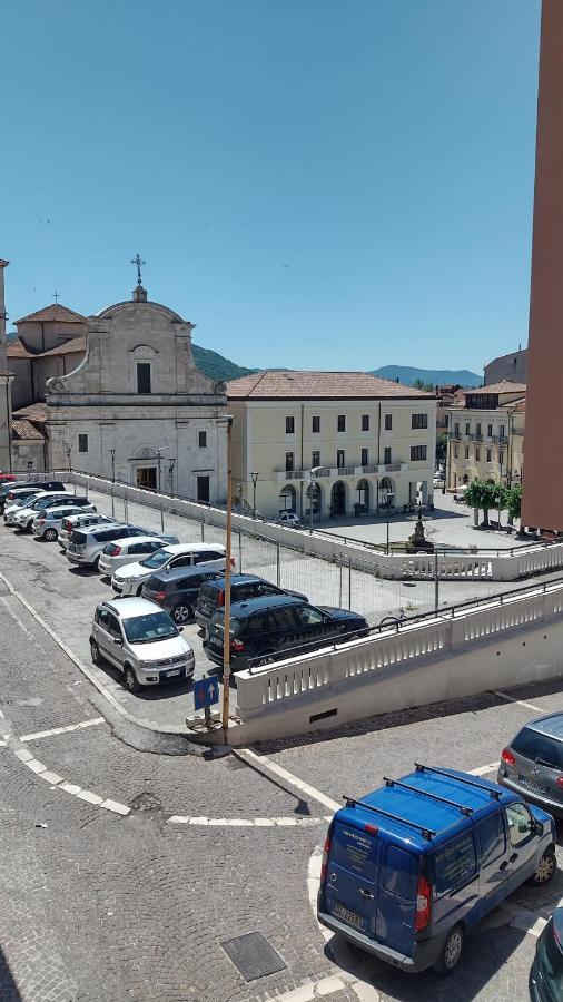 Piccolo Paradiso In Pieno Centro Castel Di Sangro Bagian luar foto